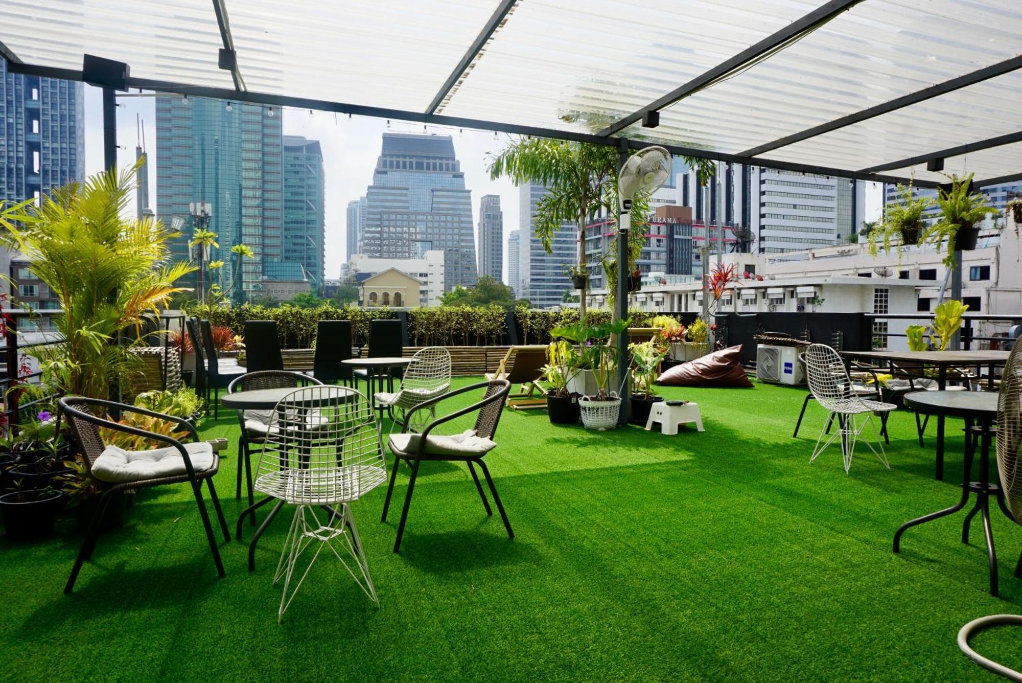 Silom Soi 3 Hash Apartment Hip And Funky With Rooftop View Bangkok Exteriör bild